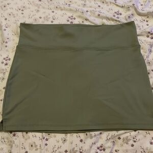 Free people; athletic skirt; size medium